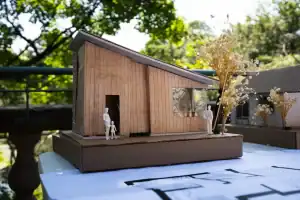 Chicago Sun Times photo by Kieran Stover of a model house